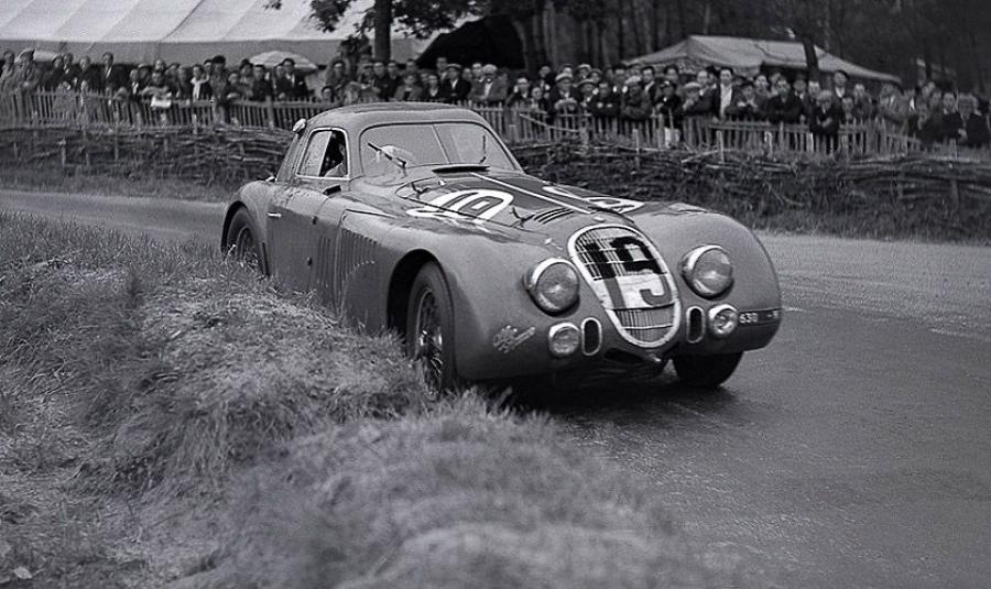  Alfa Romeo 8C 2900B Speciale Le Mans 1938 года  (фото 2 из 13)